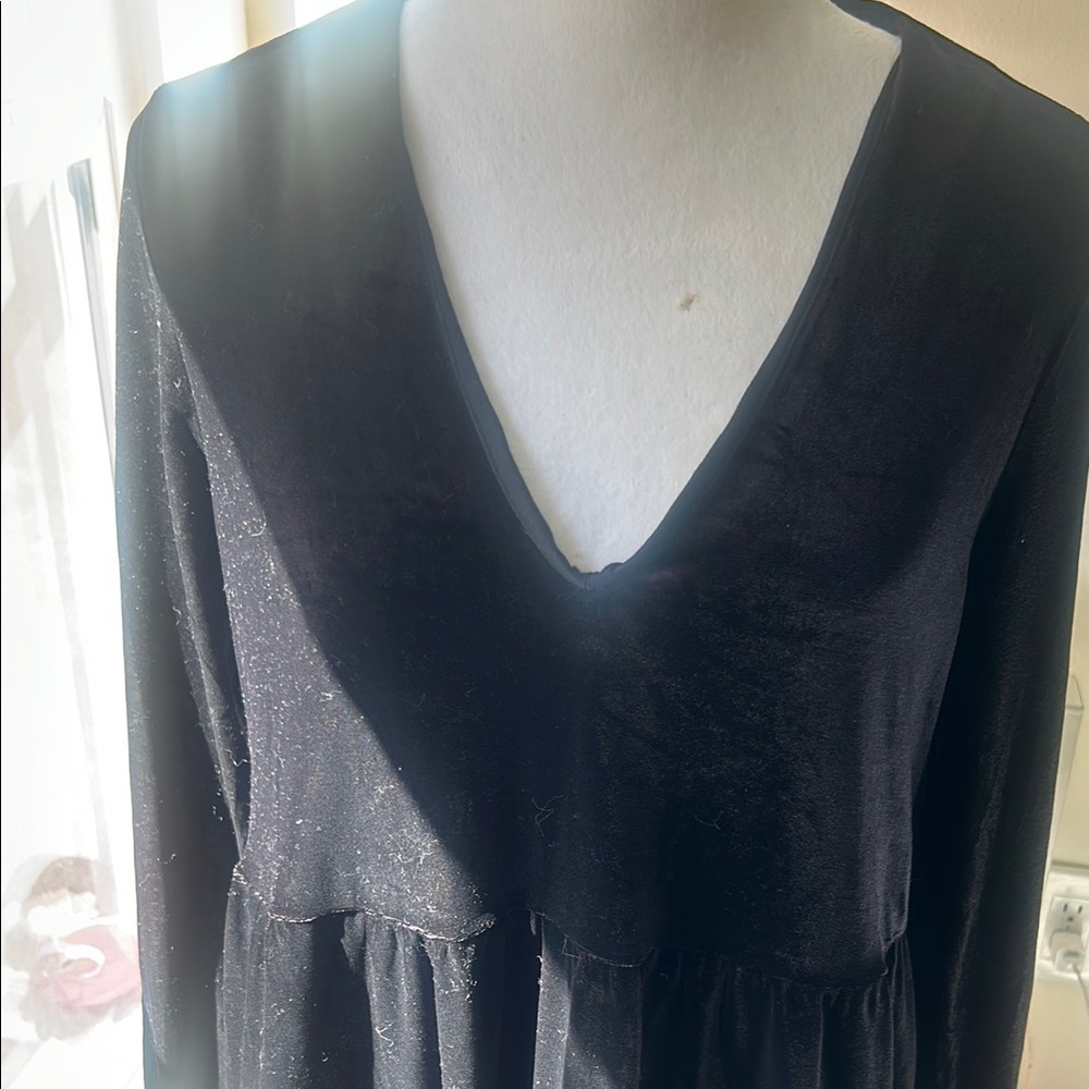 Elegant Black V-Neck Dress
